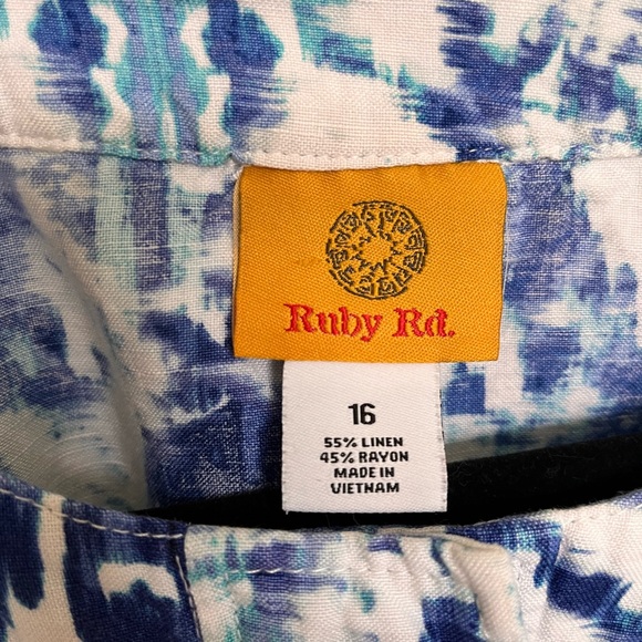 Ruby Rd. Blue and White Patterned Snap Jacket Blouse - Picture 2 of 8